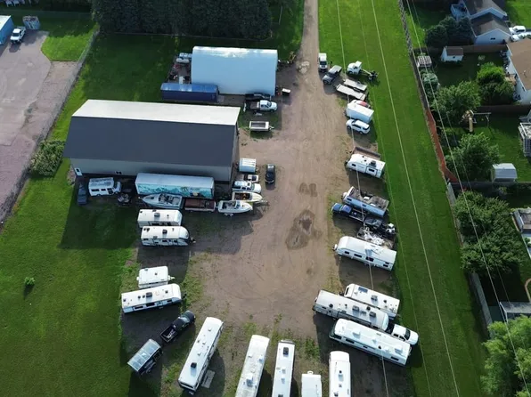 611 N Cliff Ave, Harrisburg, SD 57032