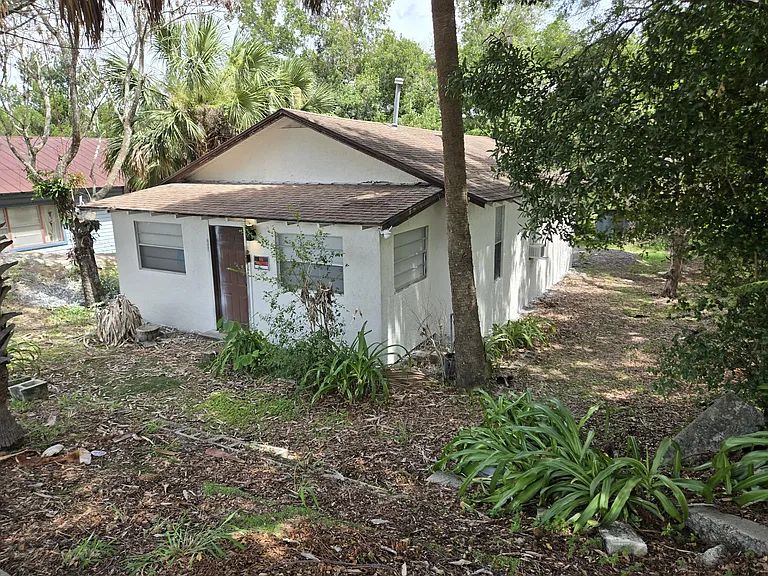 558 W Highway 50 — Photo 1