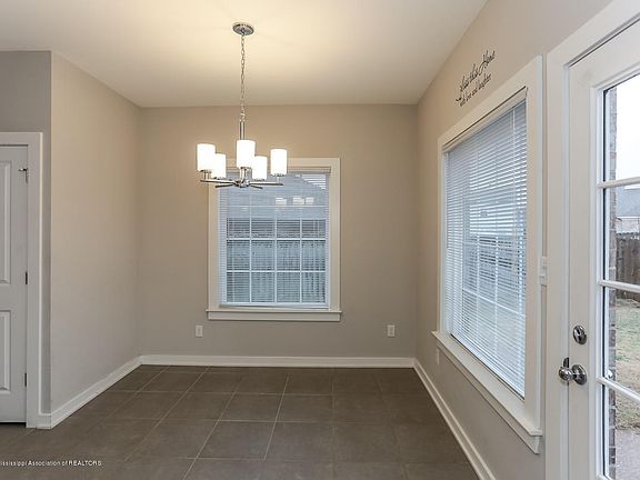 2nd image of 4129 Chelsea Wood Cv