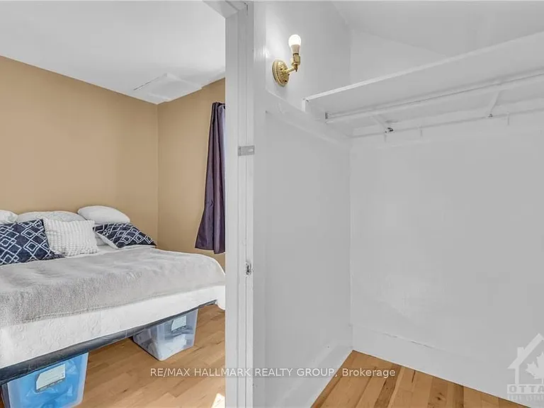 15 Elmsley St N — Photo 23