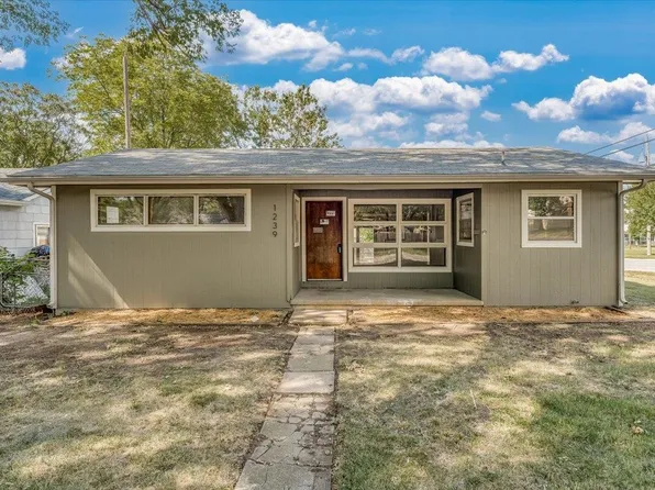 1239 N Bobbie St, Augusta, KS 67010