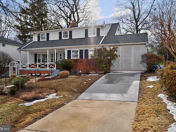 2nd image of 6312 Rockhurst Rd