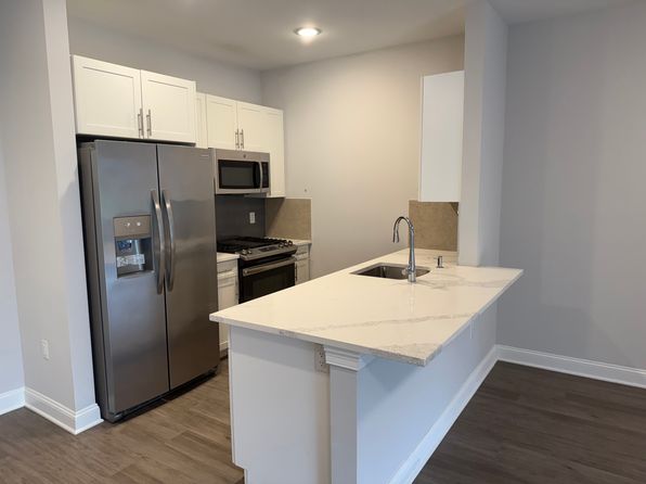 40 Park Ave UNIT 306, Park Ridge, NJ 07656