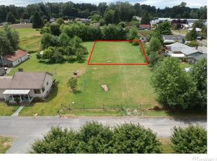 6708 114th Avenue Ct E, Puyallup, WA 98372