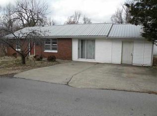 639 E Carlisle St, Marion, KY 42064