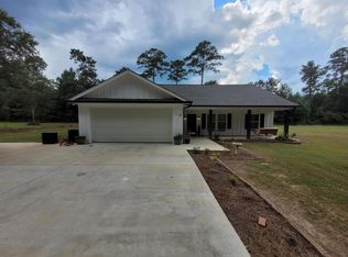 15 Cottage View Dr, Ellisville, MS 39437