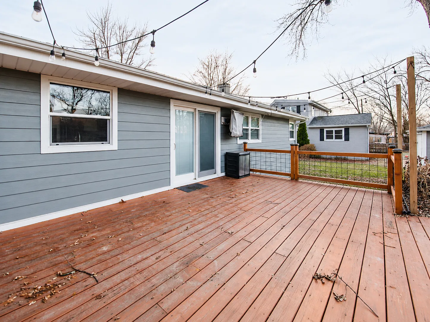 3 bed, 2400 sqft, $3,800 — Photo 4