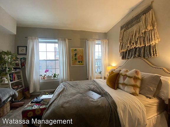 4th image of 1825 Vernon St NW #10830429