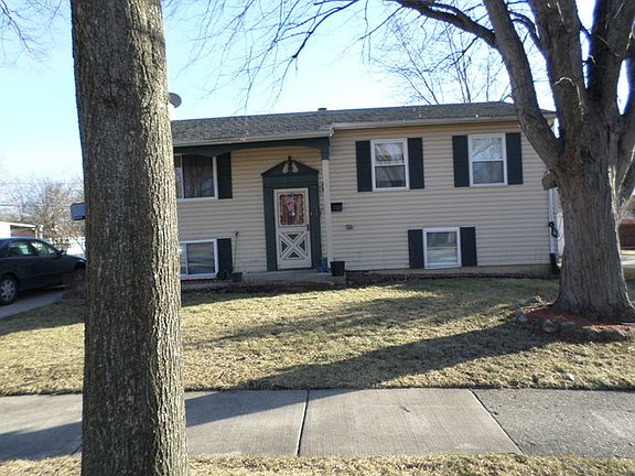 2nd image of 243 Marilyn Ave