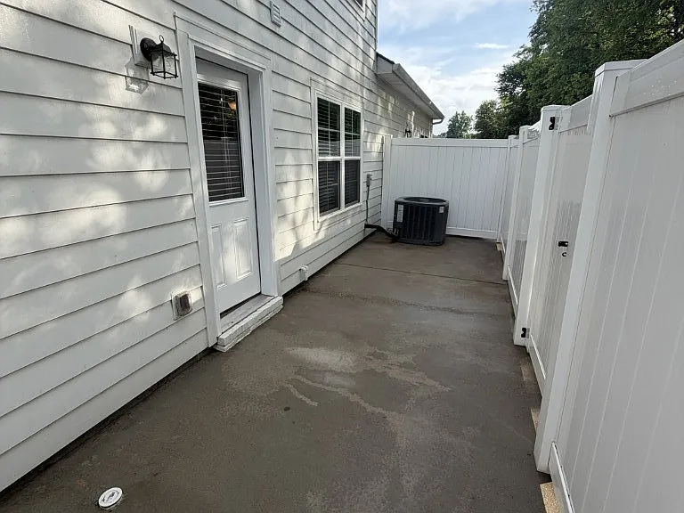 3236 Clemons Cir — Photo 27