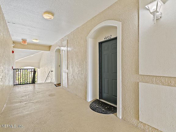 4th image of 7801 POINT MEADOWS Drive #4402