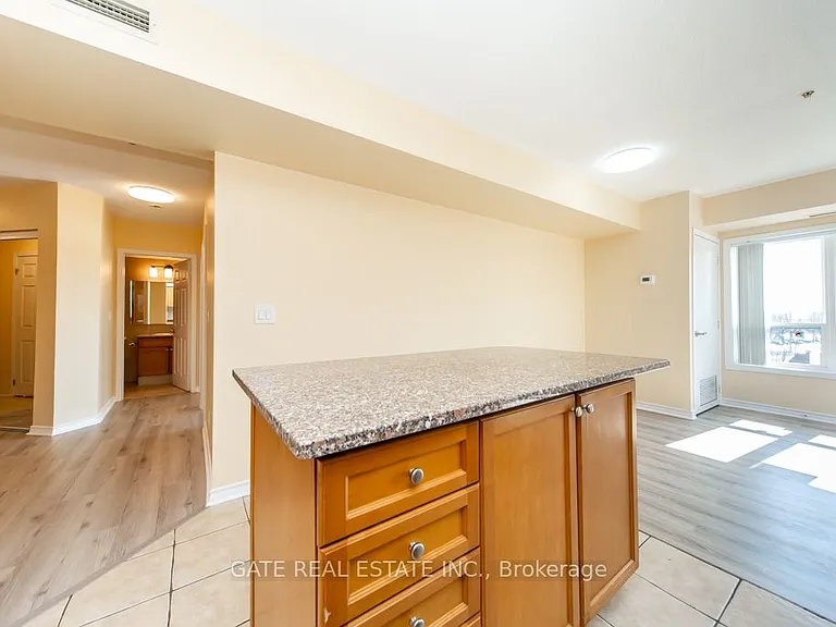10 Mendelssohn St #117 — Photo 28
