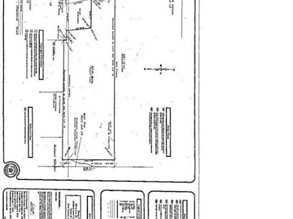 8983 Center Rd, Holland, NY 14080