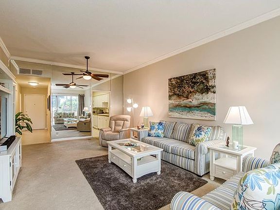 4th image of 7400 Sun Island Dr #109