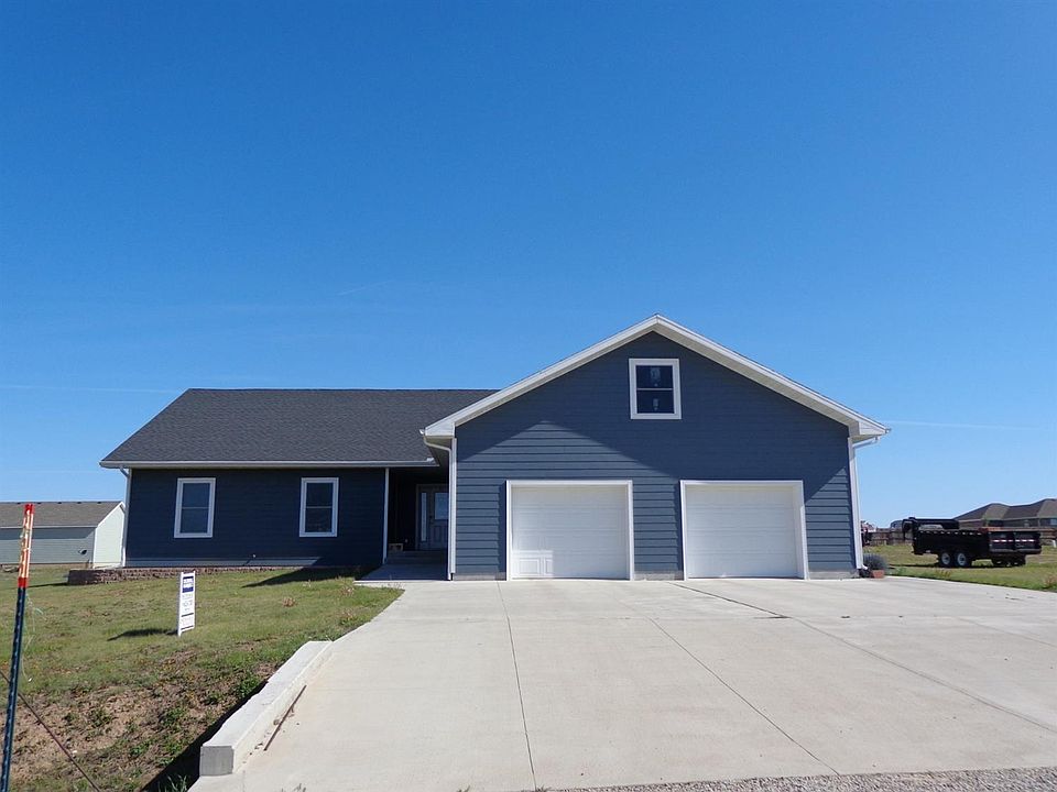 1st image of 2209 Clay Dr