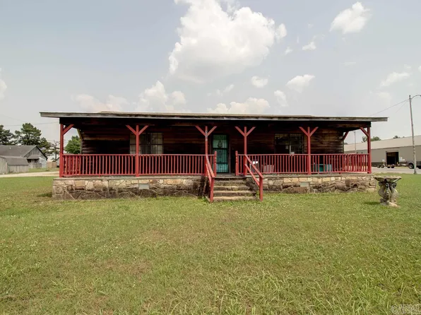 402 N New York Ave, Caraway, AR 72419
