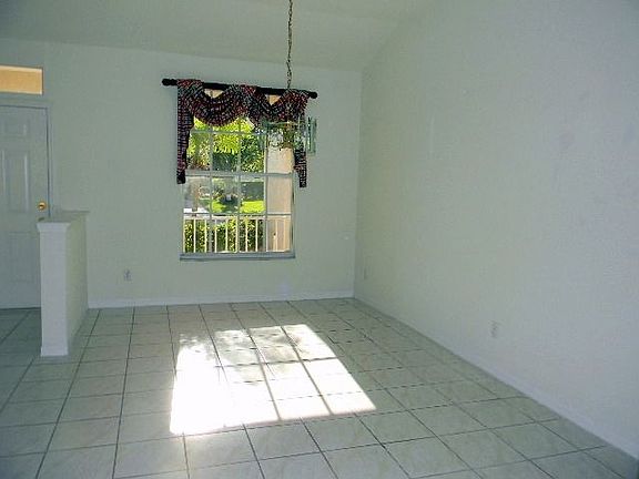 4th image of 3325 Michener Pl