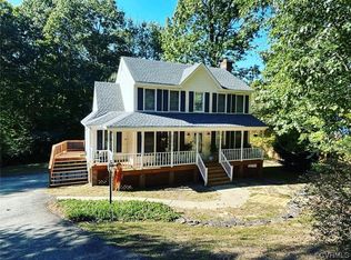 7720 Secretariat Ct, Midlothian, VA 23112