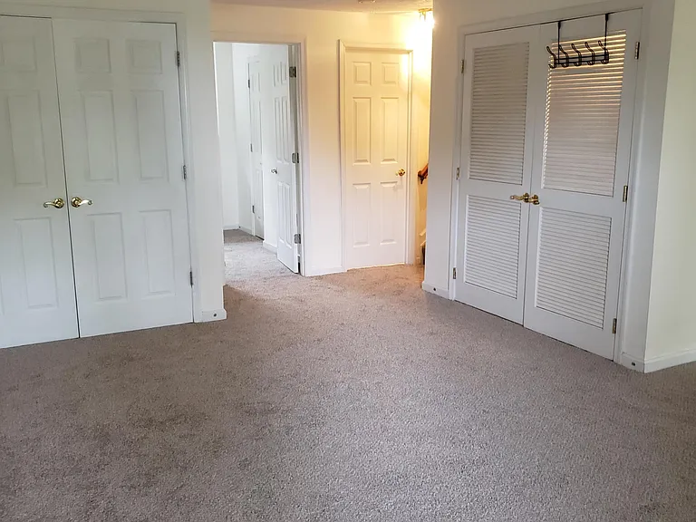7117 Ladd Cir — Photo 20