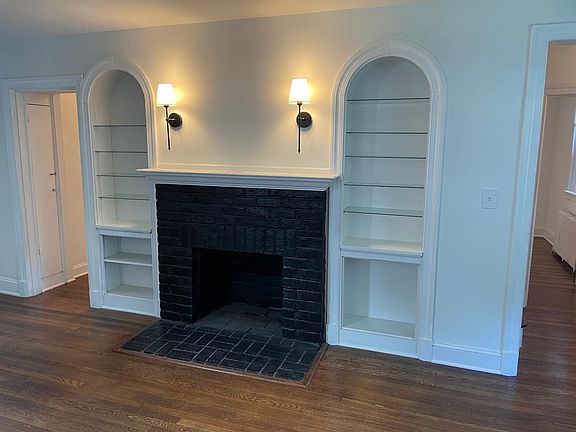 5th image of 4509 Fitzhugh Ave