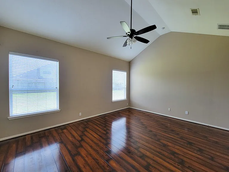 20931 Flower Croft Ct — Photo 31