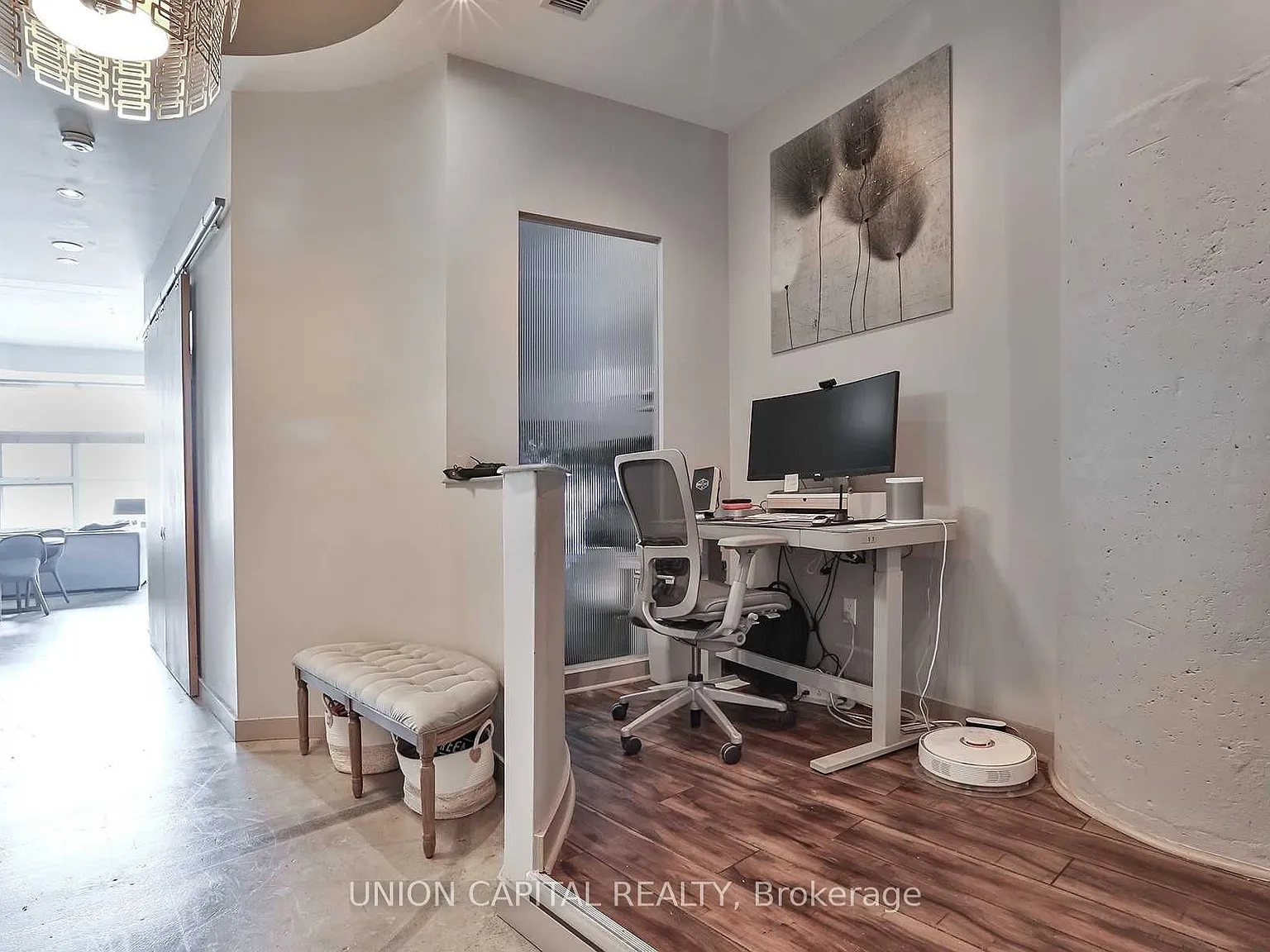 3 bed, $4,090 — Photo 4