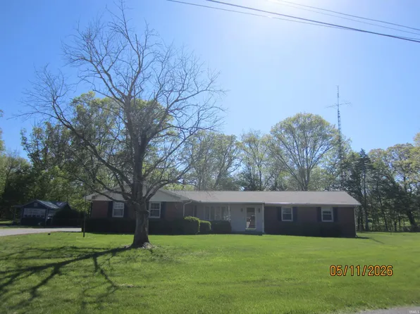 906 E 49th St, Marion, IN 46953