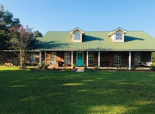 9344 Dunn Rd, Moss Point, MS 39562