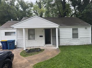 430 S Harvey Ave, Saint Louis, MO 63135