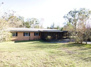 1621 SW 2nd Dr, Chiefland, FL 32626