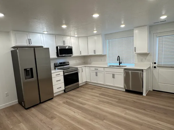 14831 S Beckenbauer Ave Unit B, Herriman, UT 84096