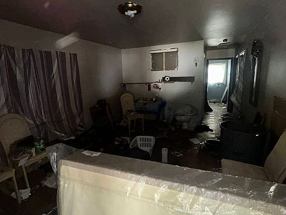 4th image of 5586 Era Ave