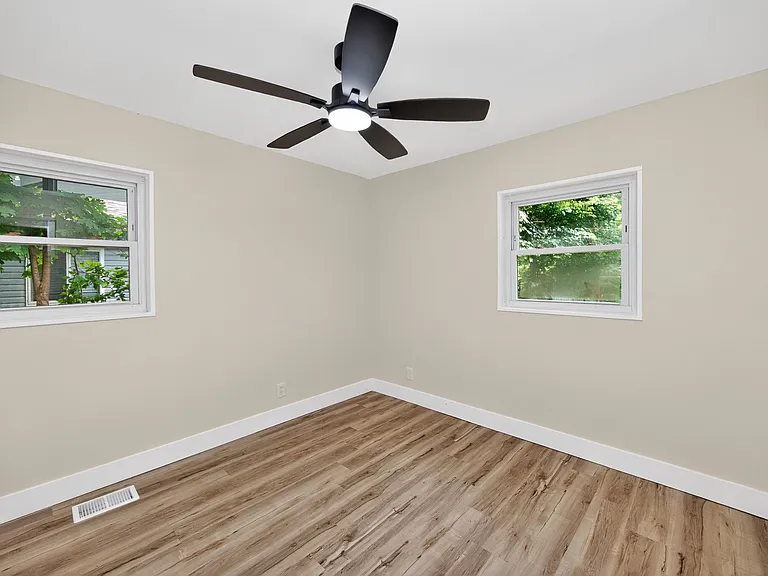 3267 Rinda Ln — Photo 24