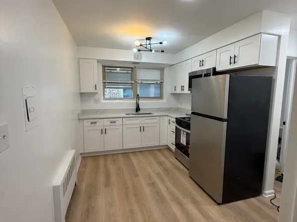 5620 N Kimball Ave, Chicago, IL