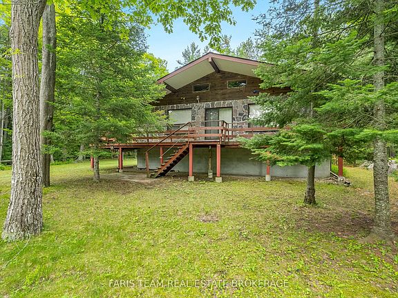 2nd image of 39 Rosemary Rd