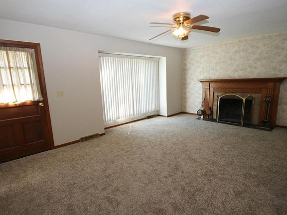 4th image of 3741 Parkland Ave SW