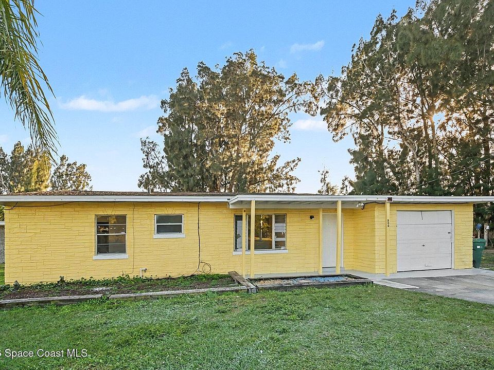 1st image of 500 Wisteria Dr