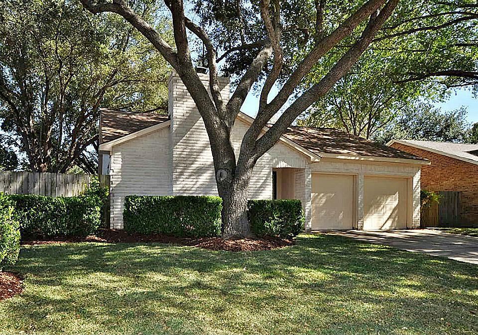 1st image of 2027 Windy Meadow Dr
