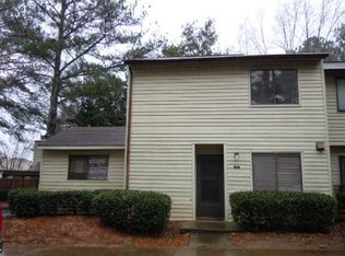1106 Country Ct, Lawrenceville, GA 30044