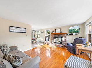 227 E Essex Ave, Beach Haven, NJ 08008