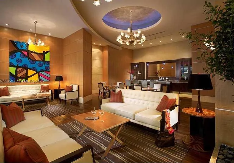244 Biscayne Blvd #250 — Photo 1