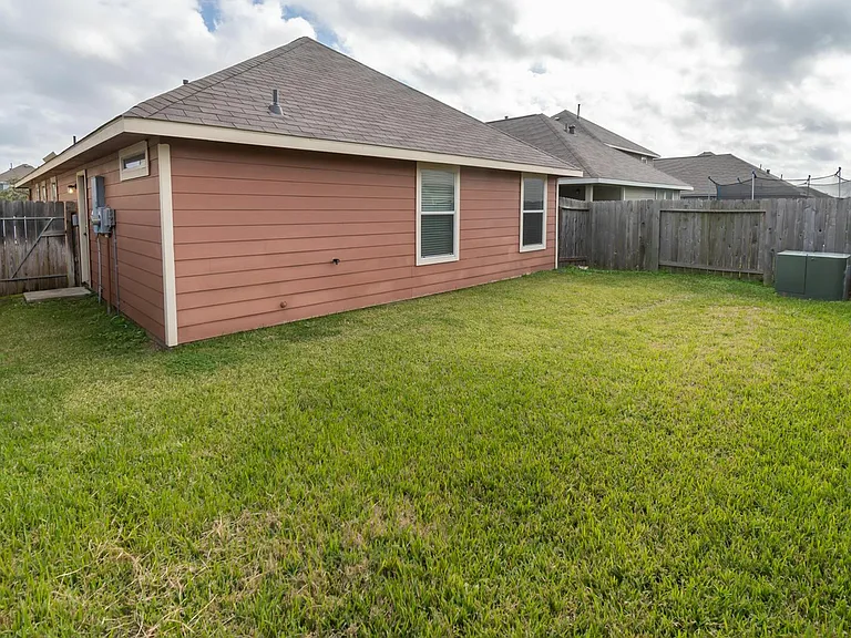 5439 Amelia Plantation Dr — Photo 5