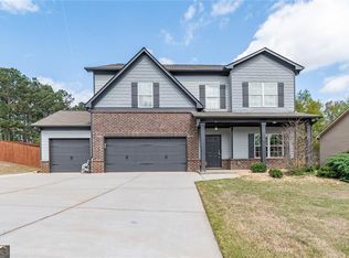 809 Joy Dr, Hoschton, GA 30548