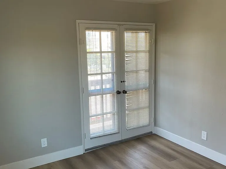A Gem in North Park — Photo 8