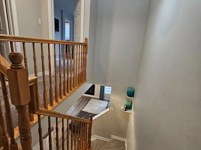 255 Catamount Ct — Photo 13