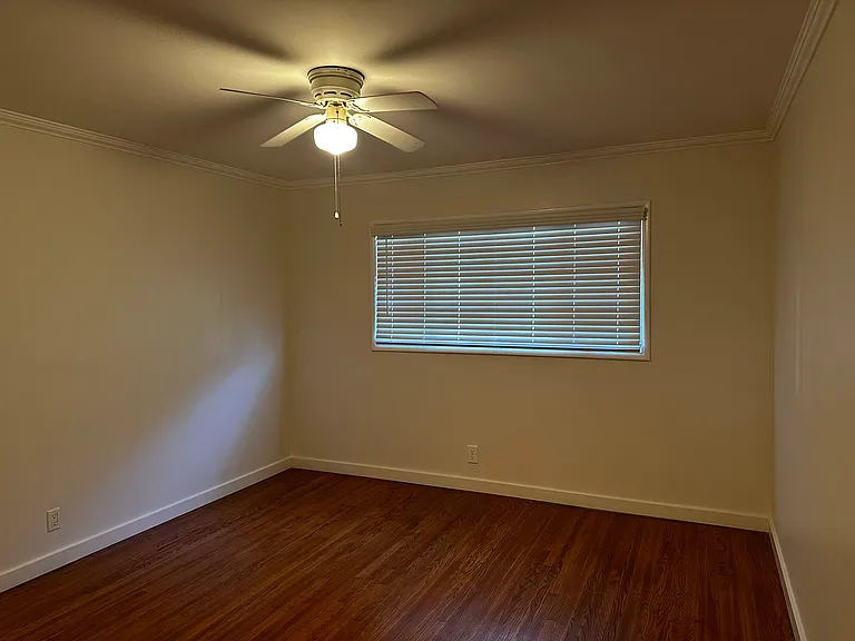 741 Barris Dr #1/2 — Photo 10