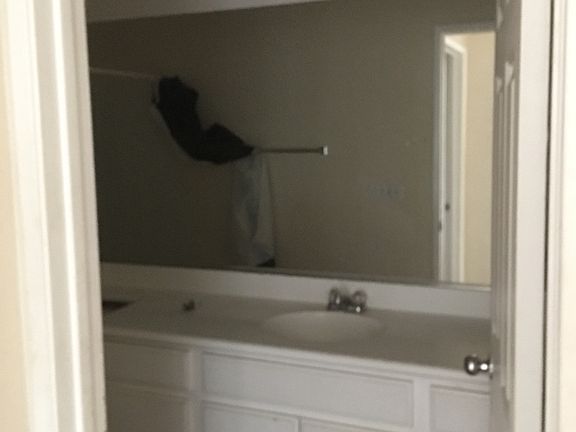 4th image of 13270 Arvila Dr