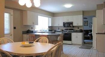 5th image of 58 Woodcrest Ave