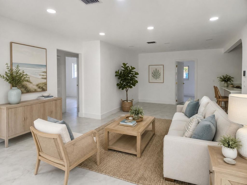 401 SE 1st Avenue, photo 2