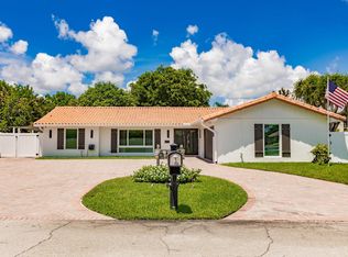 8301 Wilton Dr, Lake Clarke Shores, FL 33406